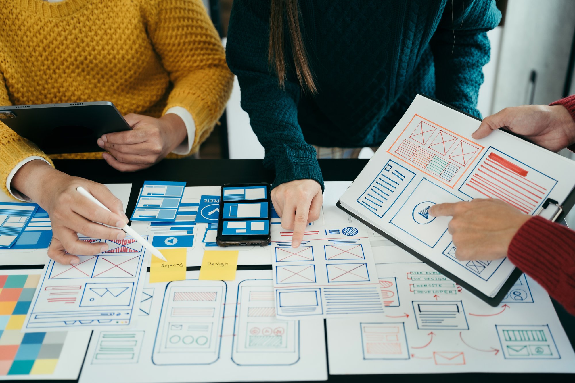 creative-team-web-designer-planning-application-de-2023-11-27-05-28-11-utc